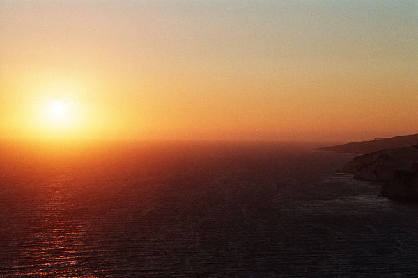 Sonnenuntergang beim Leuchtturm von Keri; copyright by WebTraveller